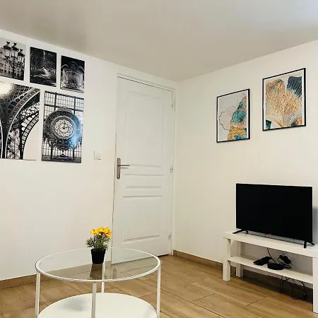 Charmant Logement Centre Ville Rosny Sous Bois Exterior photo