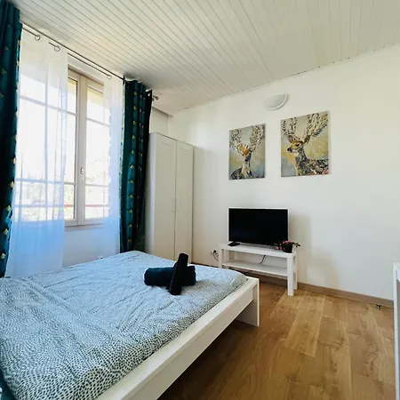Charmant Logement Centre Ville Rosny Sous Bois Exterior photo