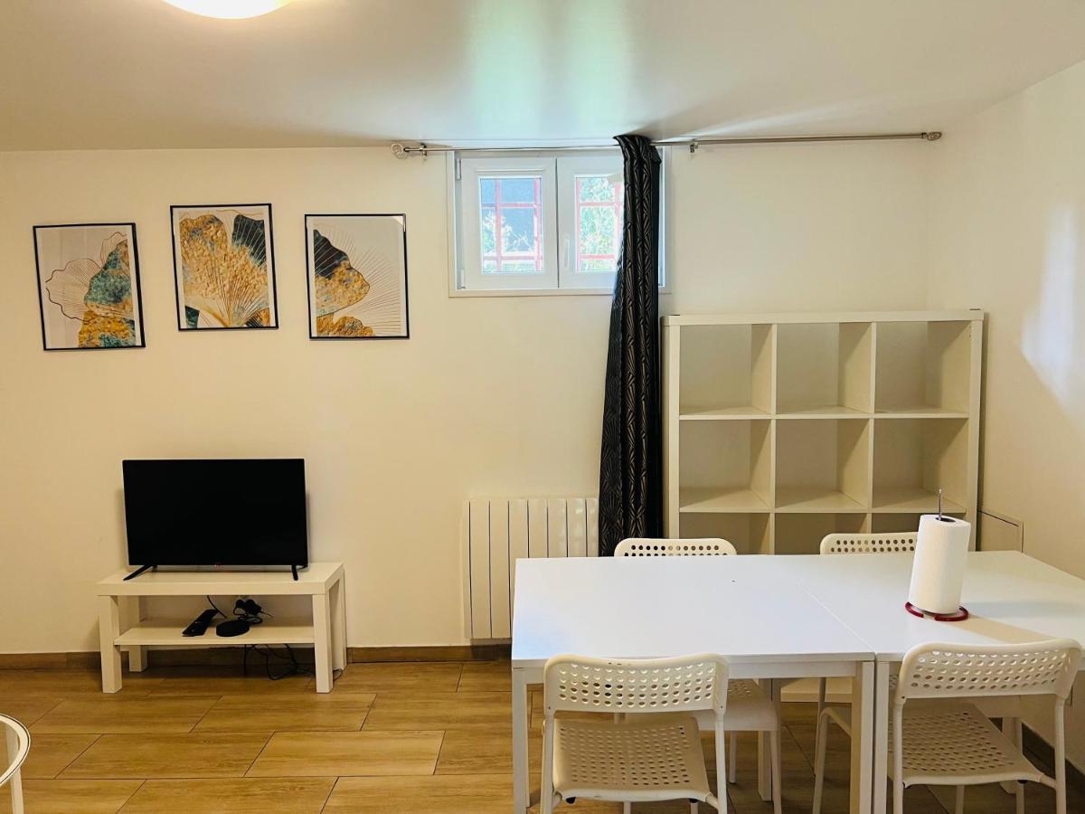 Centre Sous Bois Appartement *